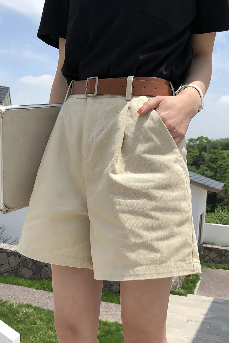 

Ekool summer Korean High Waist Wide Leg shorts women's white loose thin A-line hot pants casual tooling short pants