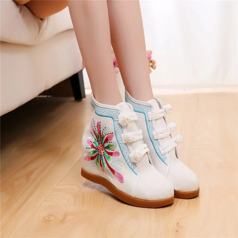 Женские кроссовки со скрытым каблуком 7 см высокие в национальном стиле с