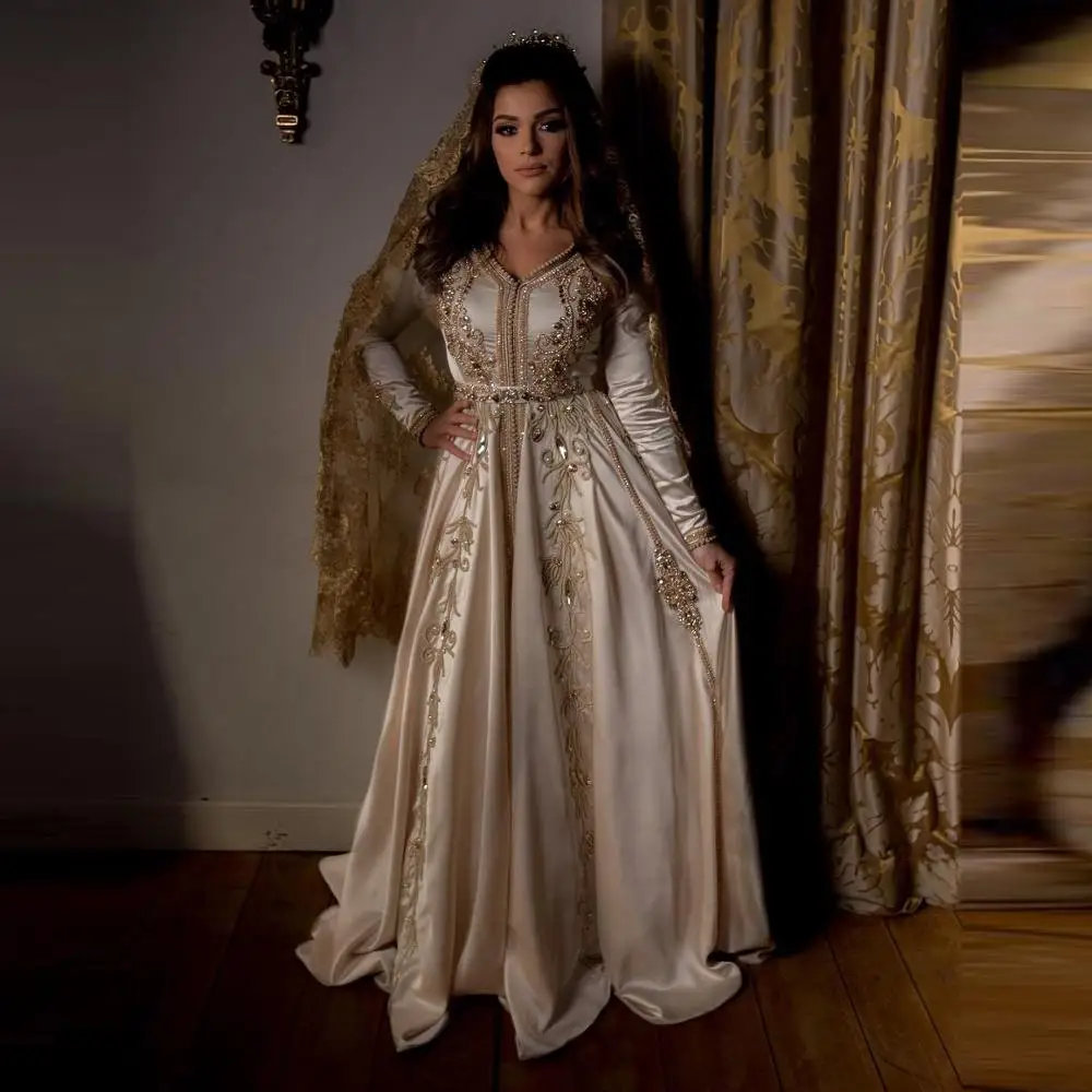 

Elegant Satin Muslim Wedding Dresses Long Sleeves V Neck Appliques Custom Made Dubai Moroccan Kaftan Islamic Bridal Dress