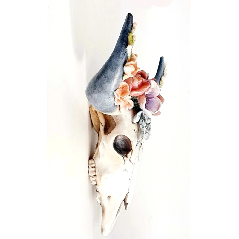 

Succulent/Flower Cow Skull Wall Decor Nursery Decor Resin Ornament with Hanging Hole EIG88