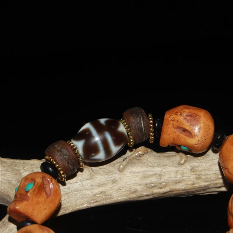 

Early collection inlaid with gems, ox bone, skull, Sky Pearl Bracelet, men's and women's Bracelets