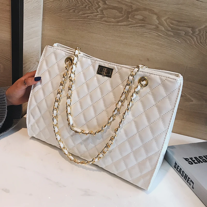 

Women's diamond Plaid shoulder strap, classic chain strap handbag, solid handbag, bg0532021