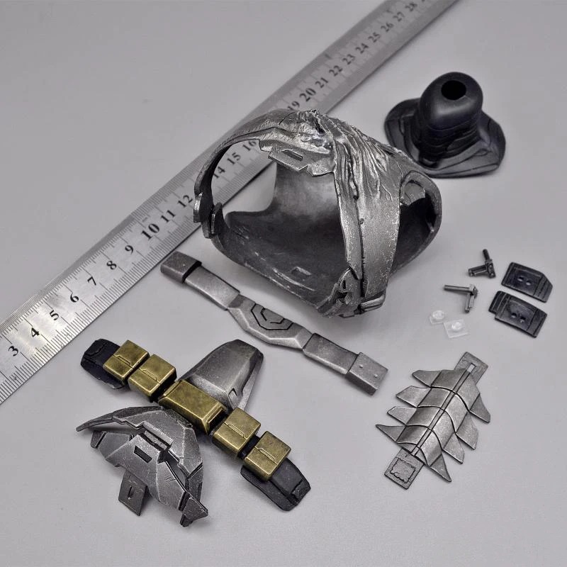 

Hot Sales 1/6th Damaged Heavy Armor Dark Knight Breastplate Neckguard Full Set DIY Soldier Collection