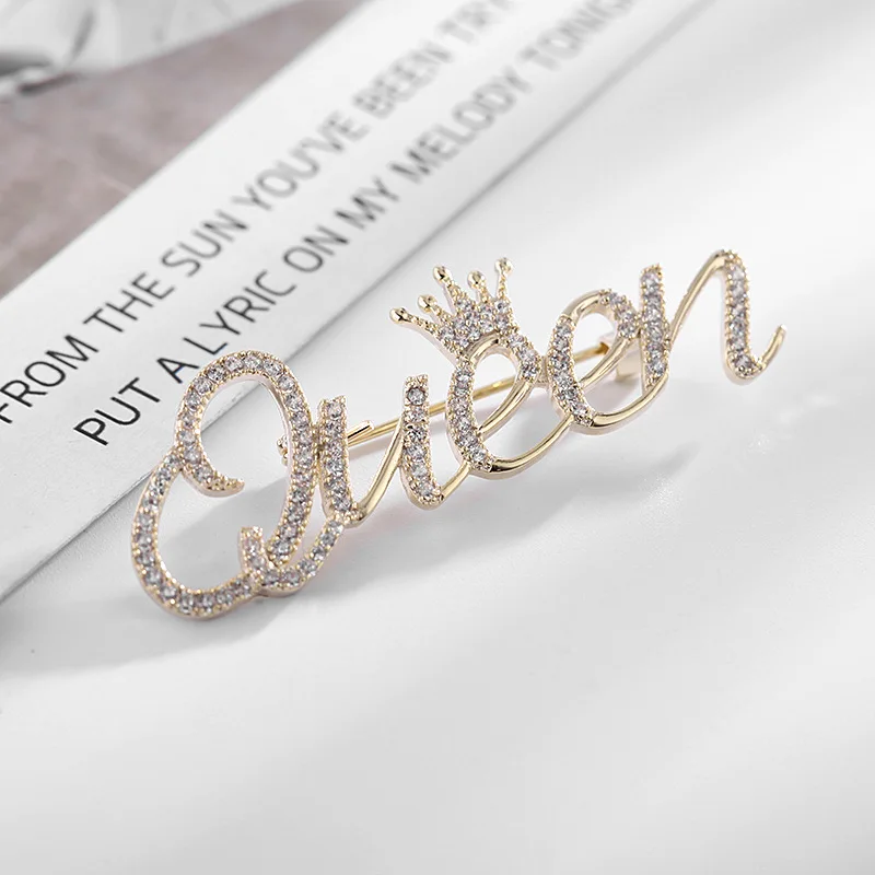 Золото циркон брошь с изображением королевы булавки для женщин Одежда