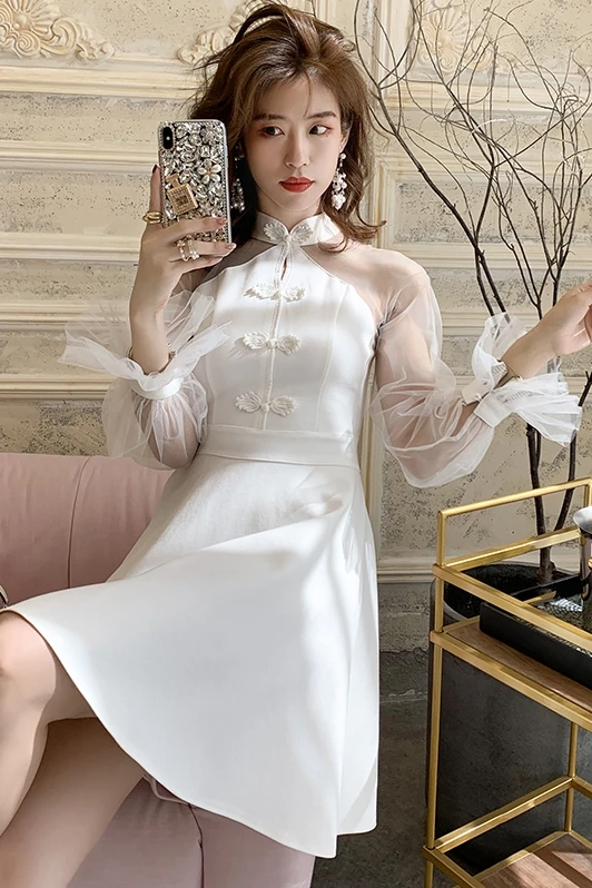 

COIGARSAM Cheongsam Women dress New Spring Mesh Dresses White 367