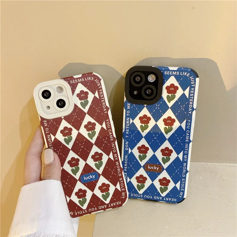 

Cute Rhombus Flowers Checkerboard Love Girl Soft Case For Iphone 11 12 13 Pro Max 7 8 Plus Xr X Xs Se 2020 Iphone Cover Fundas