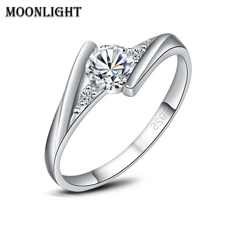 

S925 Silver White Plated Crystal Rings Lovers New Hot Sale Zircon Inlay Temperament Elegant Design Advanced Sense Ring Fashion