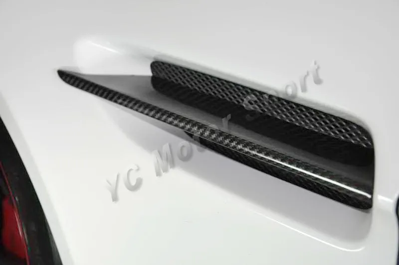 

Dry Carbon Fiber Side Striker Replacement 2pcs Fit For 2006-2015 Aston Martin V8 Vantage&S V12 Vantage&S Car-styling