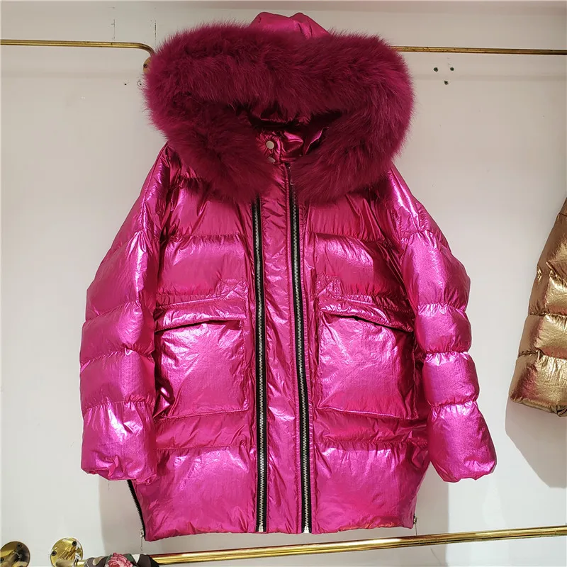 

Женское зимнее пальто на хлопковом наполнителе, с большим меховым воротником и капюшоном