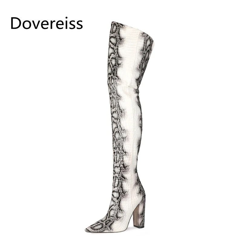 

Dovereiss/модная обувь для женщин; Пикантные Зимние Сапоги выше колена на молнии с острым носком на блочном каблуке из змеиной кожи; Mature34-47