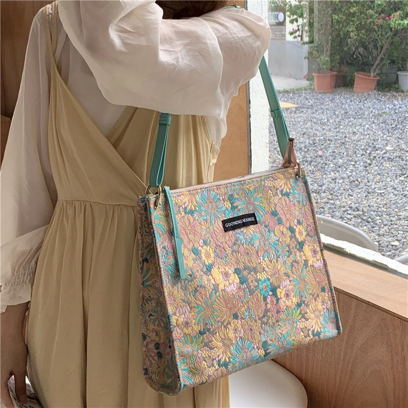

Vintage Jacquard Women's Shoulder Bag Color Contrast Ladies Travel Casual Tote Bags Texture Flower Female Square Purse Handbags