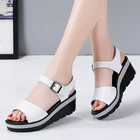 Сандалии женские на платформе, босоножки на плоской подошве, открытый носок, танкетка, гладиаторы, белые, лето 2021