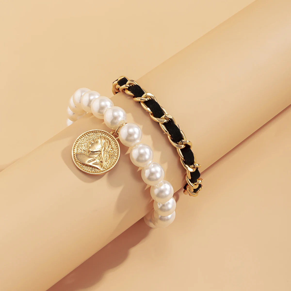 

IngeSight.Z 2Pcs/Set Imitation Pearl Chain Carved Coin Pendant Bracelet Bangle Twisted Velvet Miami Curb Bracelets Wrist Jewelry