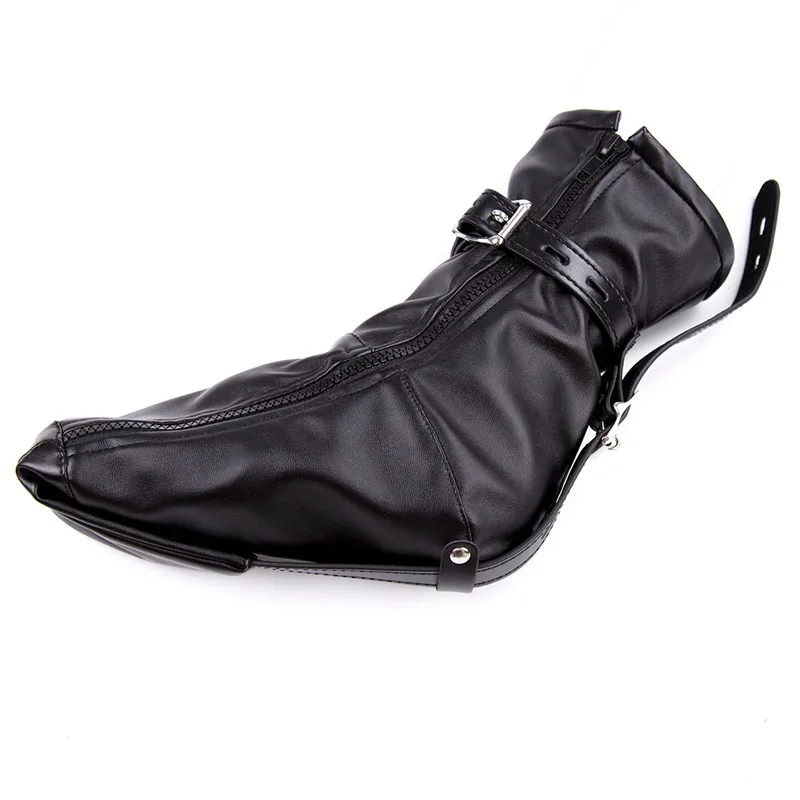 БДСМ Кожаный женщин Фетиш Переноска Наручники Ног Связывание Шкарпетки Ограничение стопы Сумка для обуви с ремнями на молнии Взрослые игры Эротические секс-игрушки.