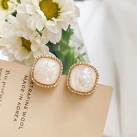 2021 new vintage earrings baroque glassy resin geometric square hollow gold metal stud earrings for women party sweet jewelry