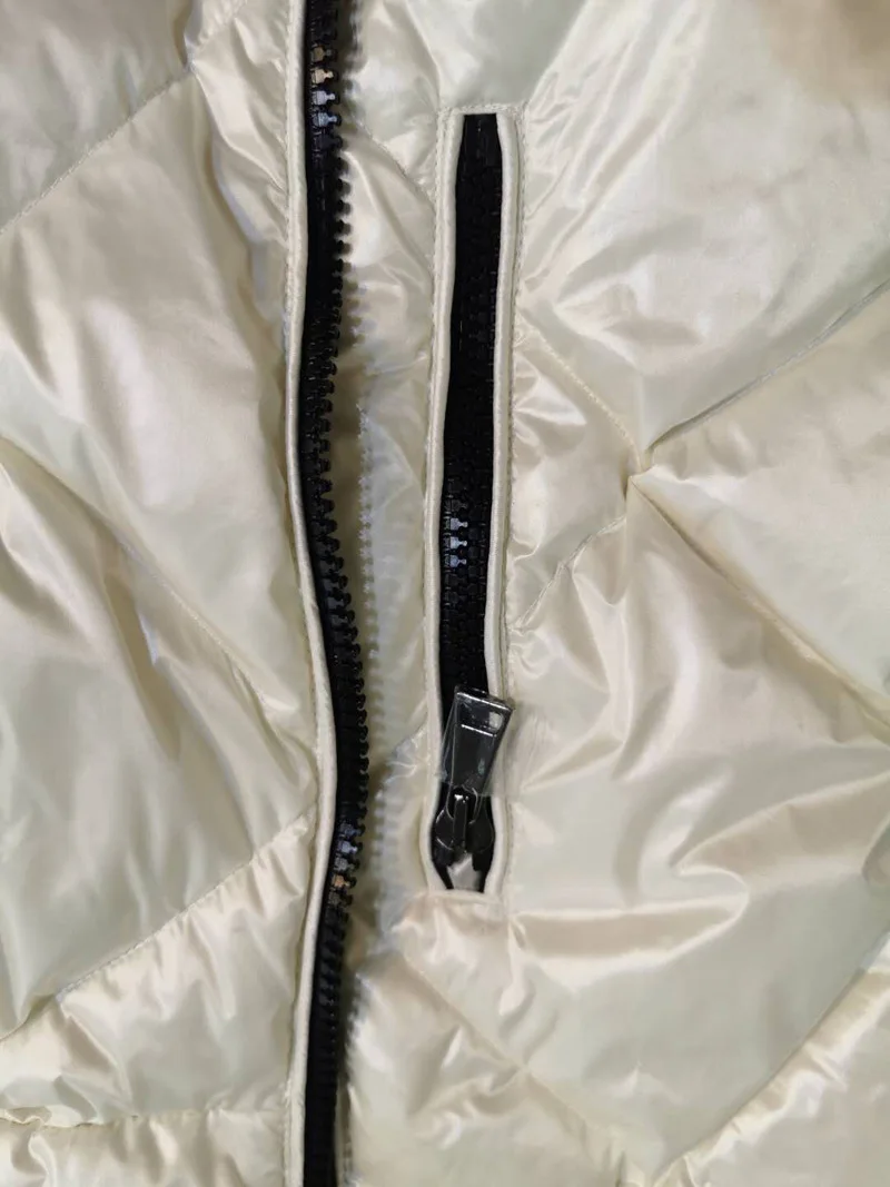 

2020 Autumn Winter Fashion Warm Outerwear 2020 New Women's Down Vest In Rhombus Women Coats Woman Parkas Hooded Down Vest Coat