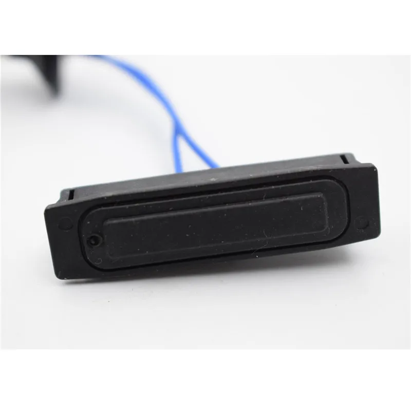 Кнопка спуска замка крышки багажника переключатель открывания задней двери для