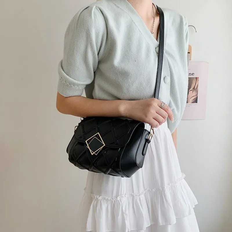 

Pure color unique niche design female bag new fashion trend simple texture shoulder bag cross body bag