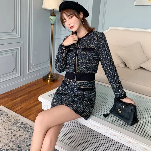 Женский костюм из двух предметов модельный клетчатый пиджак с длинным рукавом и