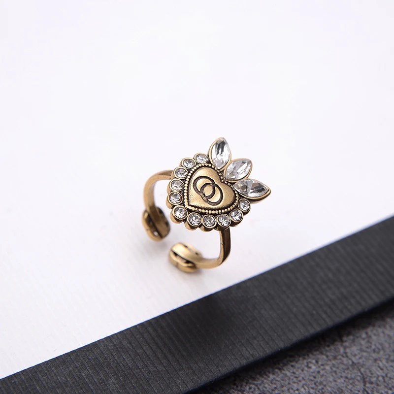 

2021 Fashion Accessories Flower Heart Open End Ring Exaggerated Trendy Luxury Brand C Jewelry for Ladies Rings Vintage 102546