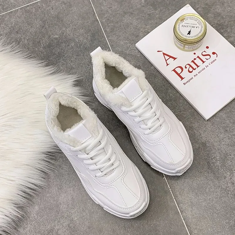 Женские кроссовки с дышащей сеткой белые на платформе в стиле ретро модные