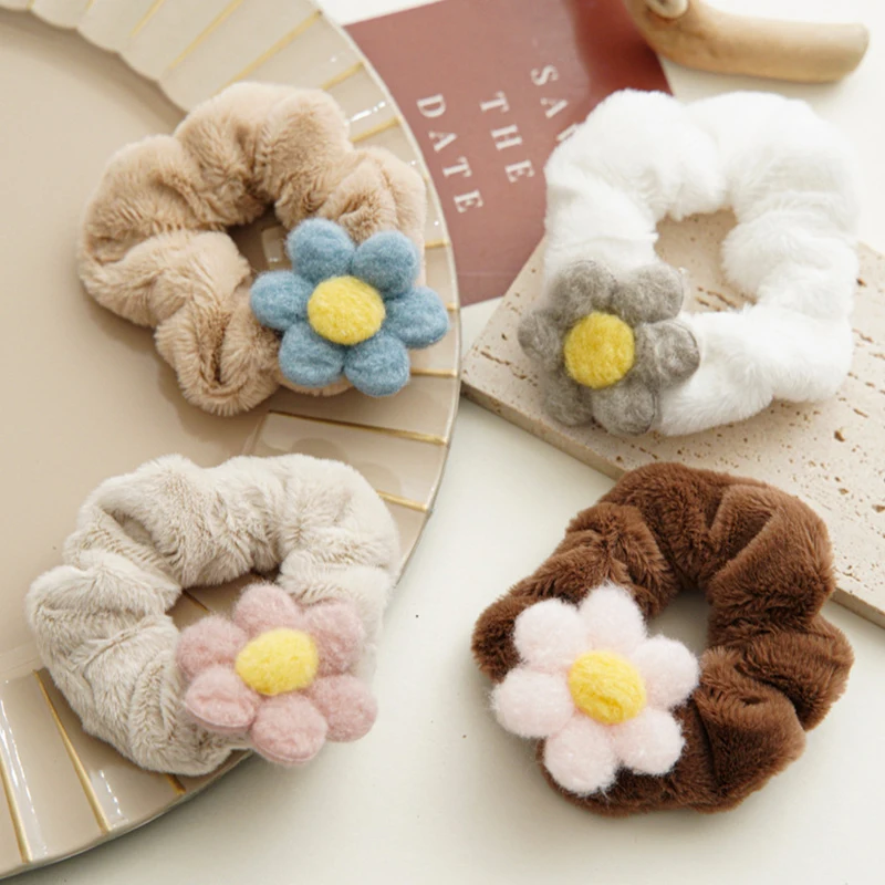 

Furry Winter Soft Hair Scrunchies Comfortable Hair Accessories Plush Woolen Flowers Hair Ring Faux Fur High Elastic Hair Band