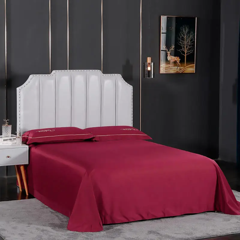 Простыня мягкая однотонная с вышивкой 100% хлопок 1 шт. + наволочки 2