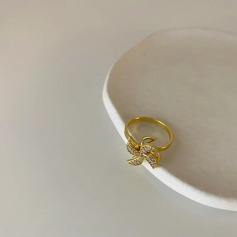 

Origin Summer Korean Fashion Rotatable Windmill Ring for Women Girls Cubic Zircon Gold Color Metallic Index Finger Ring Jewelry