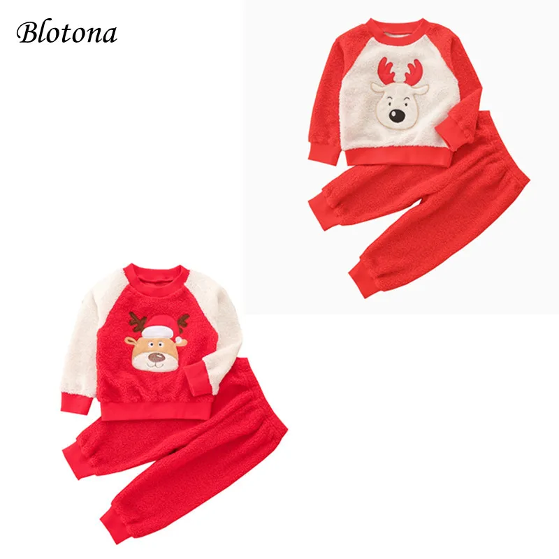 

Детский Рождественский комплект Blotona, пуловер с круглым вырезом и длинными рукавами и мультяшным принтом лося и длинные брюки с эластичным ...