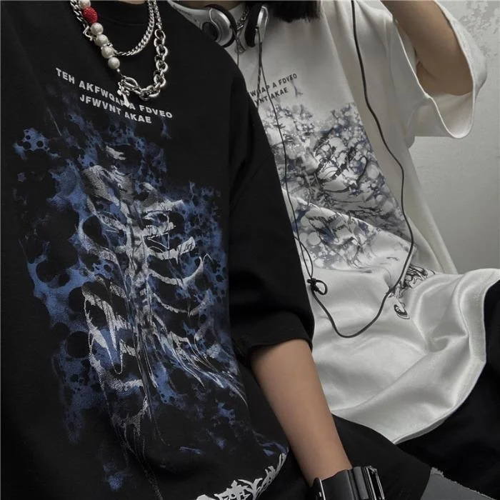 

Женская свободная футболка Goth, черная футболка с надписью и черепом, летняя повседневная футболка с коротким рукавом и принтом в виде пламе...