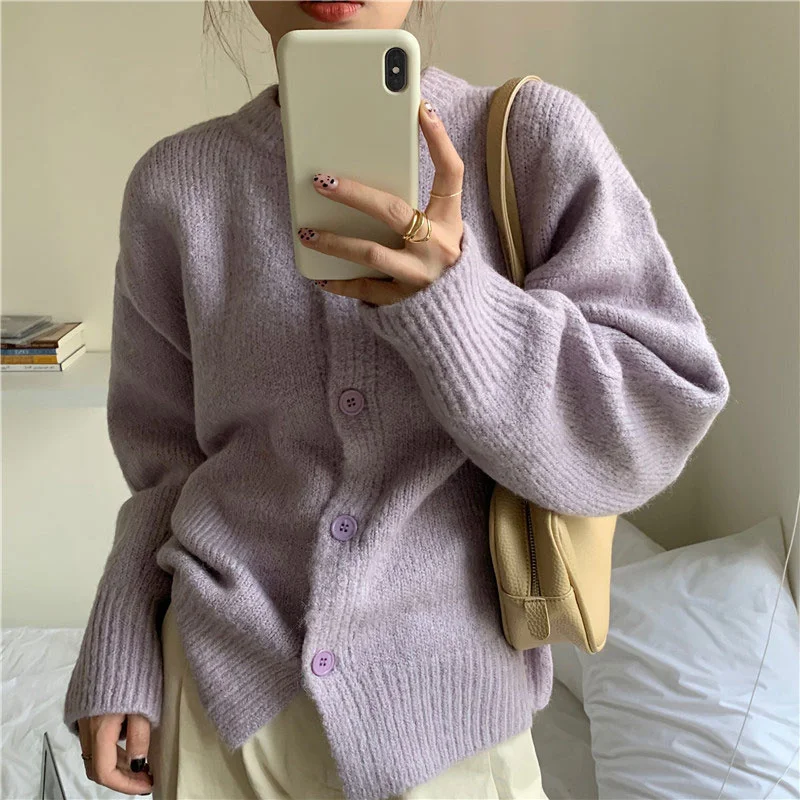 

Gentle Wind Leisure Loose Wear Long Sleeved Knitted Cardigan Autumn Winter Soft Waxy Sweater Coat Female
