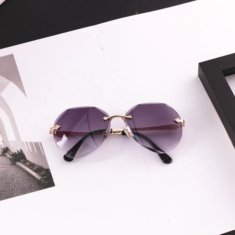 

The new 2019 children children frameless sunglasses 9919 children uv protection sunglasses