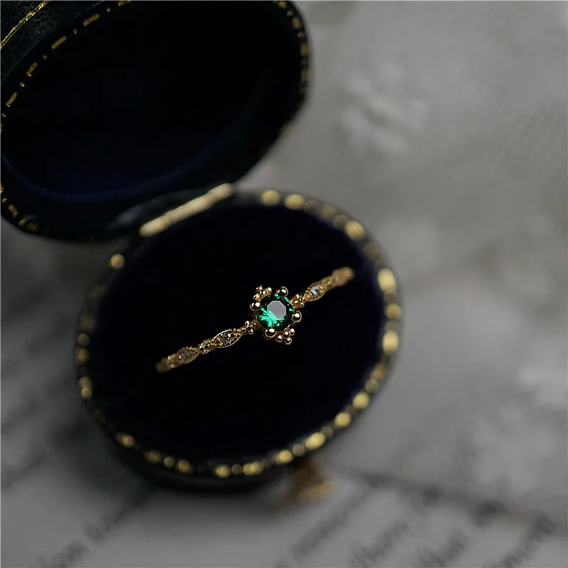 

Luxury Emerald Green Cubic Zircon Gold Color Sterling Silver Ring Adjustable Thin Rings for Women Wedding Jewelry YRI202