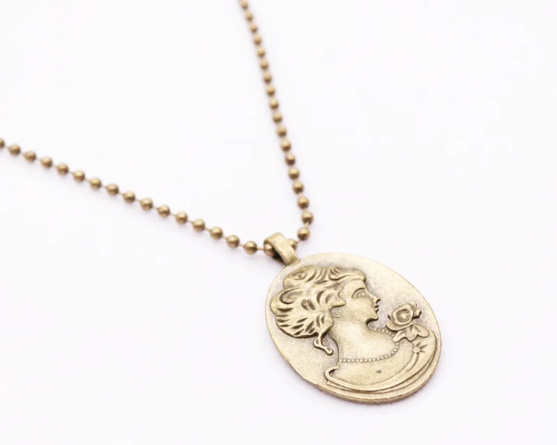 

2020 Vintage Scorpion Chain Necklace Bronze Blue Women Jewelery Natural Insect Pendants Bohemian Custom Necklace Boho Jewelry