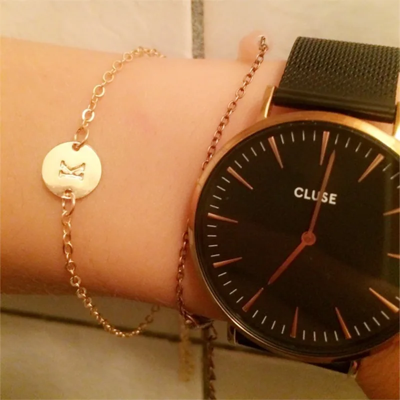 

MREURIO Women Alloy Bracelet Round English Alphabet 26 Letters Link Chain Lobster Clasp Charm Bracelets For Women Hand Jewelry