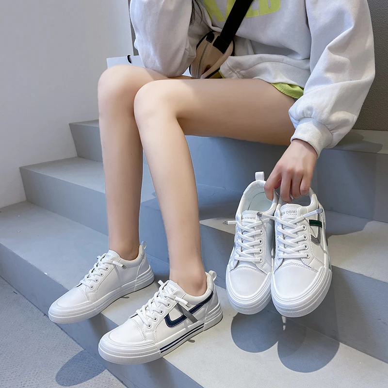 

Autumn 2021 new Korean Xiaobai shoes women's fashion student leisure muffin running board shoes women's Street Photo