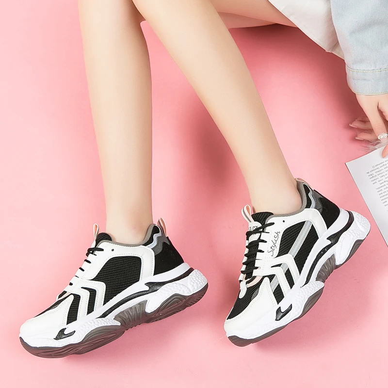 

2021all-match height increase shoes autumn and winter warm and velvet women's shoes fashion women's non-slip high-top shoes35-40