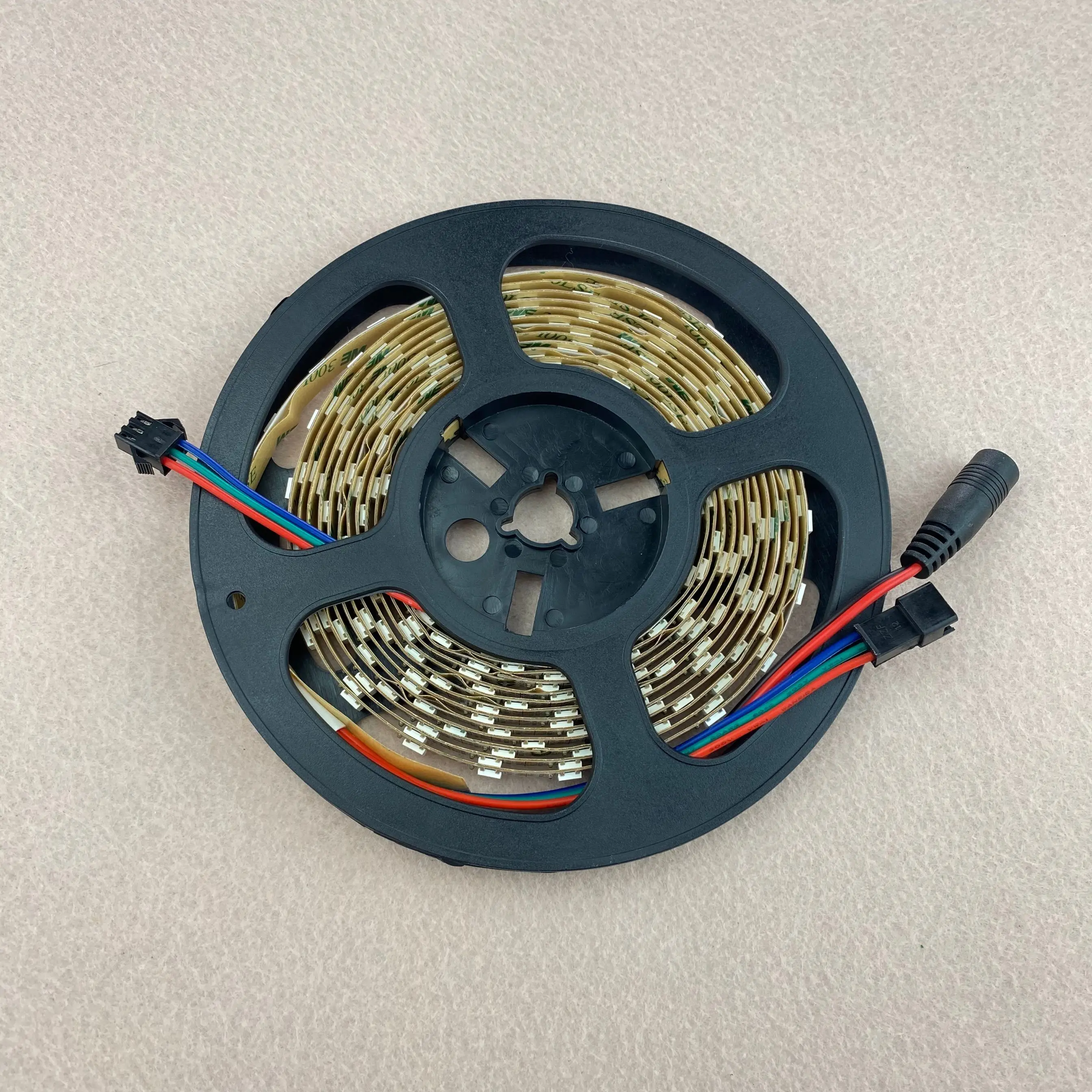 Адресуемых и формирующая листы для кровли 4 м/5 м 60 Светодиодный s/m DC5V WS2812B