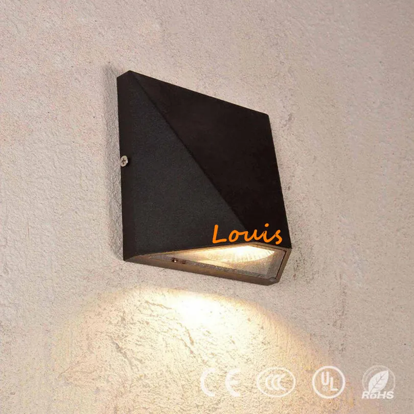 Для наружного и внутреннего освещения светодиодный настенный светильник для