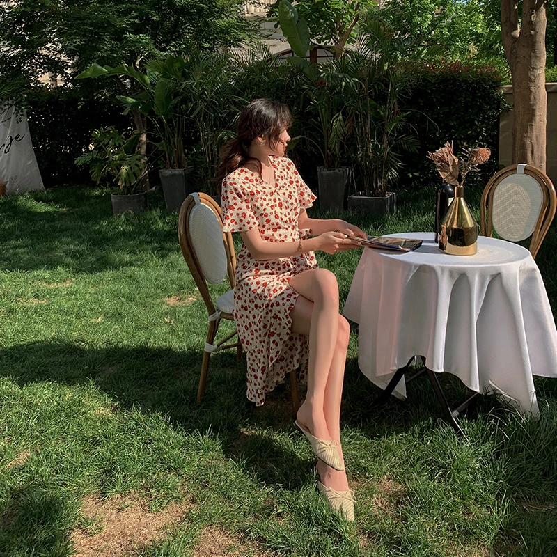 

French sexy split wrapped floral chiffon dress female summer 2021 new v-neck printed skirt