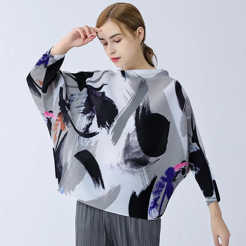 Batwing Sleeve  Ink Painting  Loose  Spring And Autumn Thin T-shirt