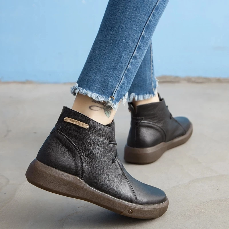 Женские ботинки на плоской подошве с плюшевой подкладкой среднем каблуке | Обувь