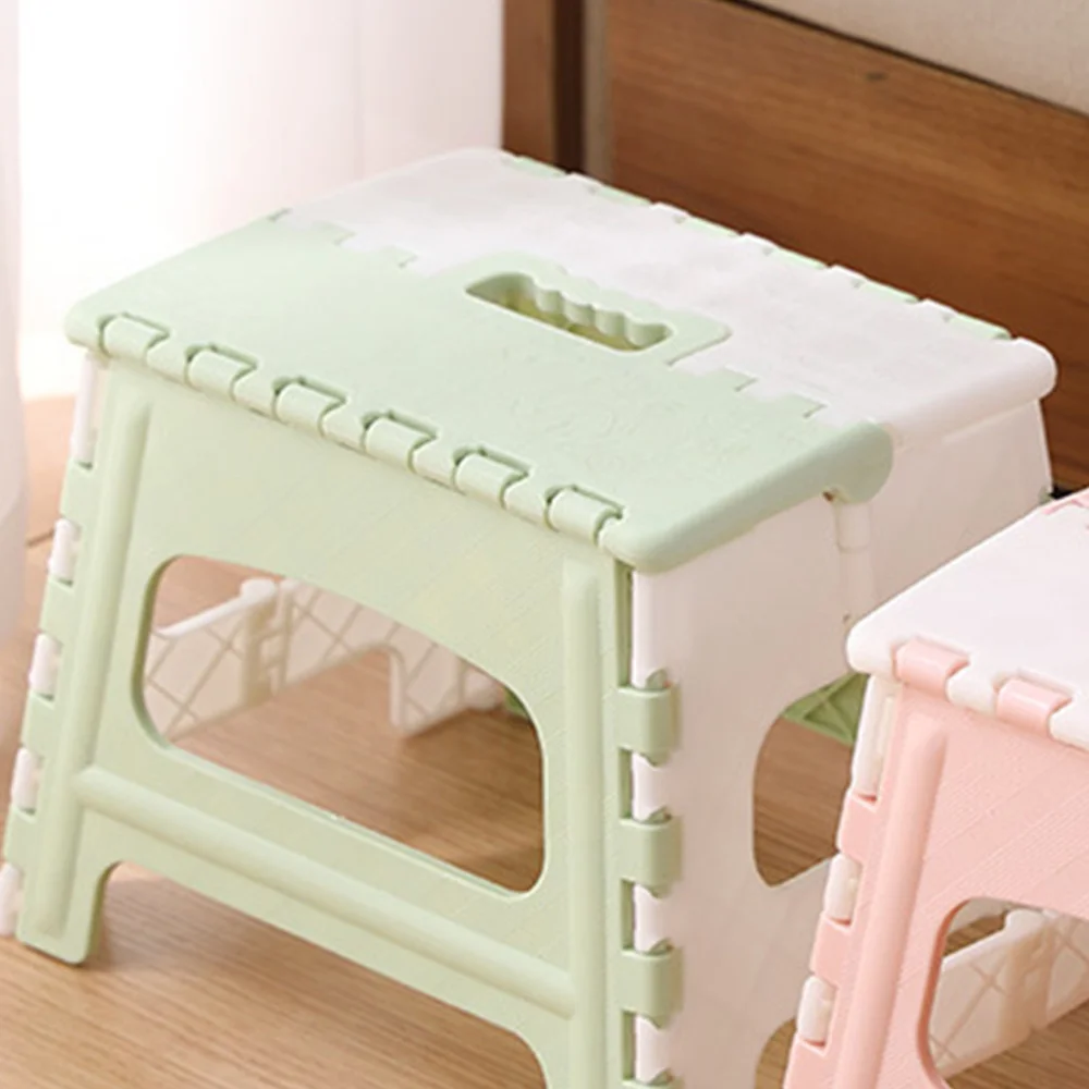 

Practical Folding Stool Convenient Bathroom Small Bench Portable Foldable Stool for Kids Children (Green)
