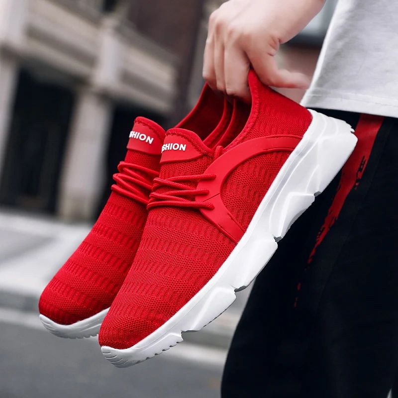 

Men's Sports Shoes 2021 Mesh Breathable Lightweight Fashion Leisure Trend Running Shoes Soft Sole Outdoor Fitness Walking Shoes