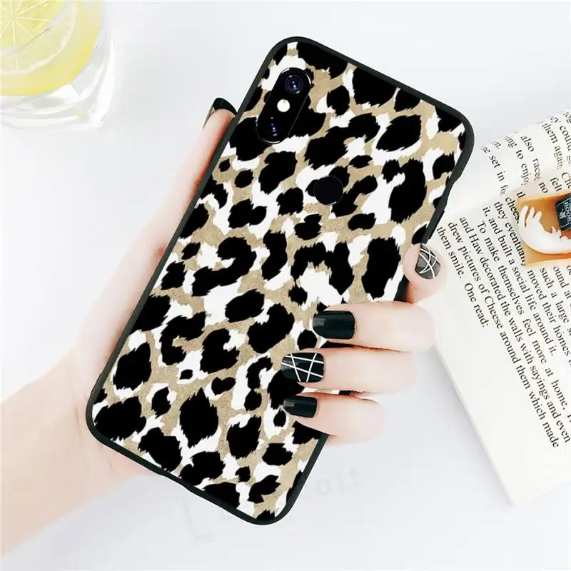 

Leopard Phone Case black For Xiaomi Redmi mi note 7 8t 9 9t 9s 8 10 10t 11 pro lite K20 max 3
