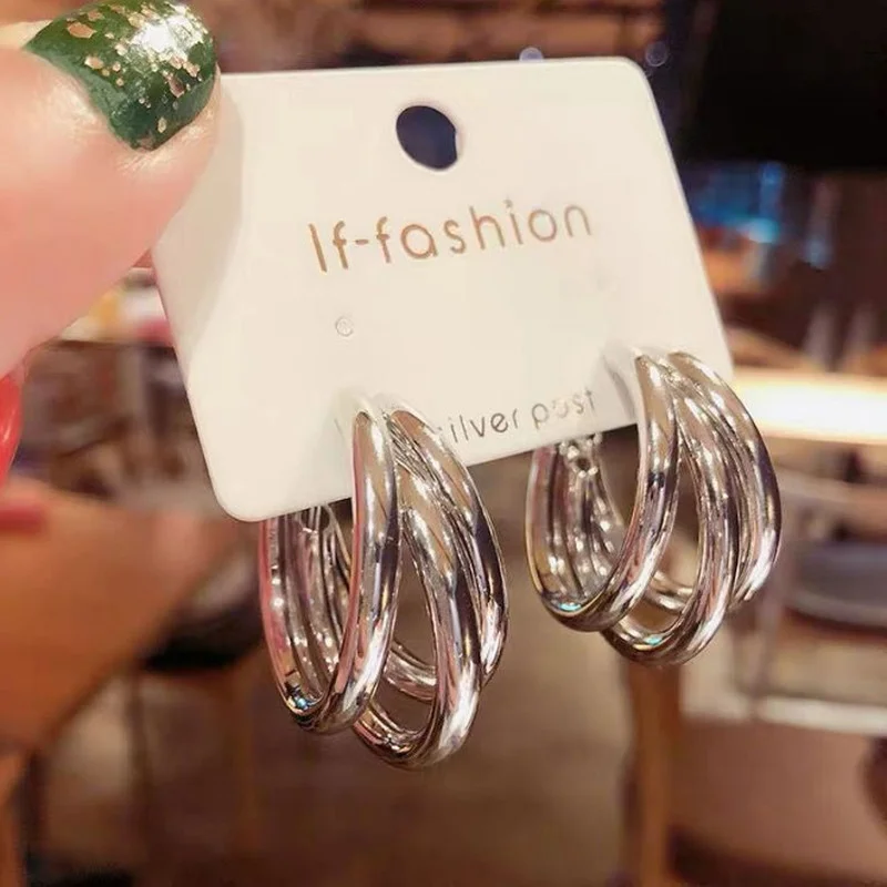 

Exquisite Women Circle Metal Hoop Earrings Statement Jewelry Gifts