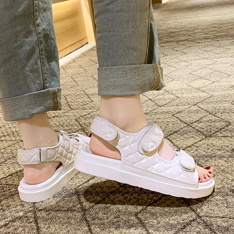 

2021 Women Summer Sandals Flat British Wind Velcro Embroidery Thick-soled Casual Casual Roman Fragrance Shoes Zapatos De Mujer