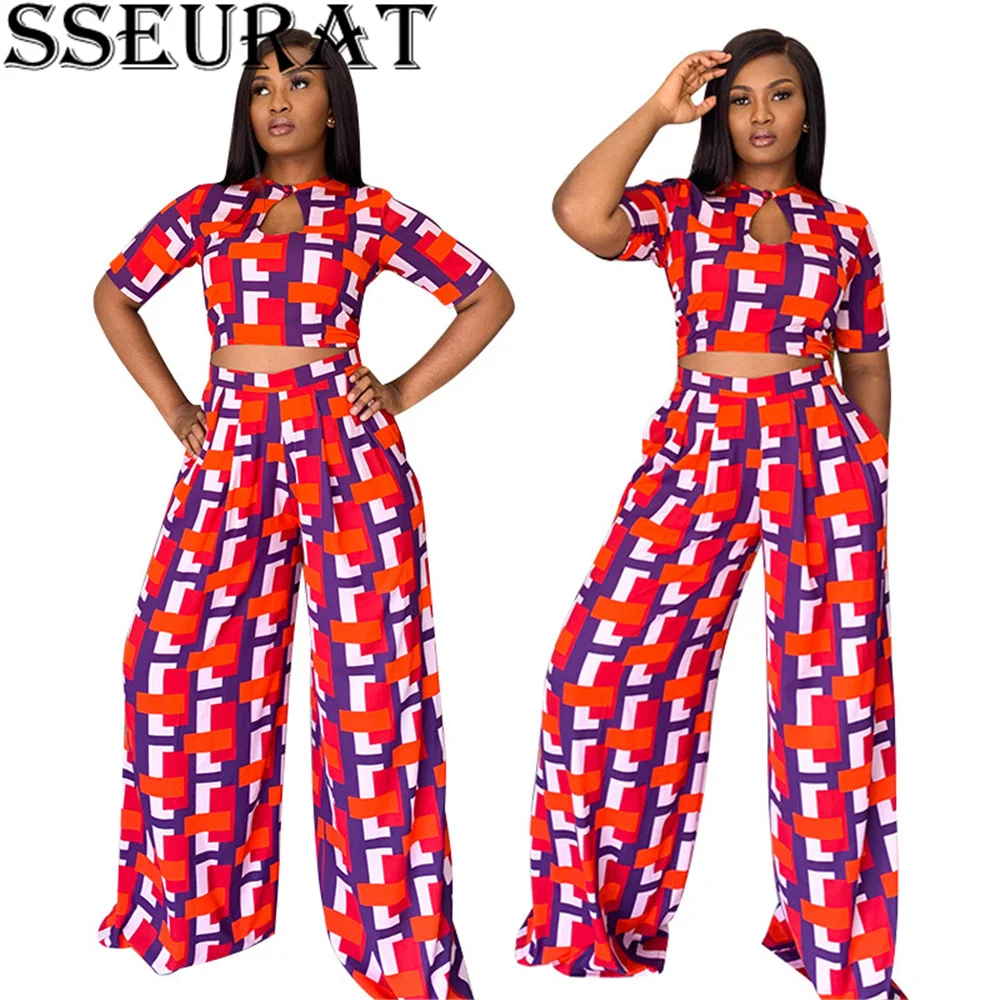 

SSEURAT Women Printed Two Pieces Set Short Sleeves O Neck Crop Tops and High Waist Pants Set Vintage Female African Fashion Su