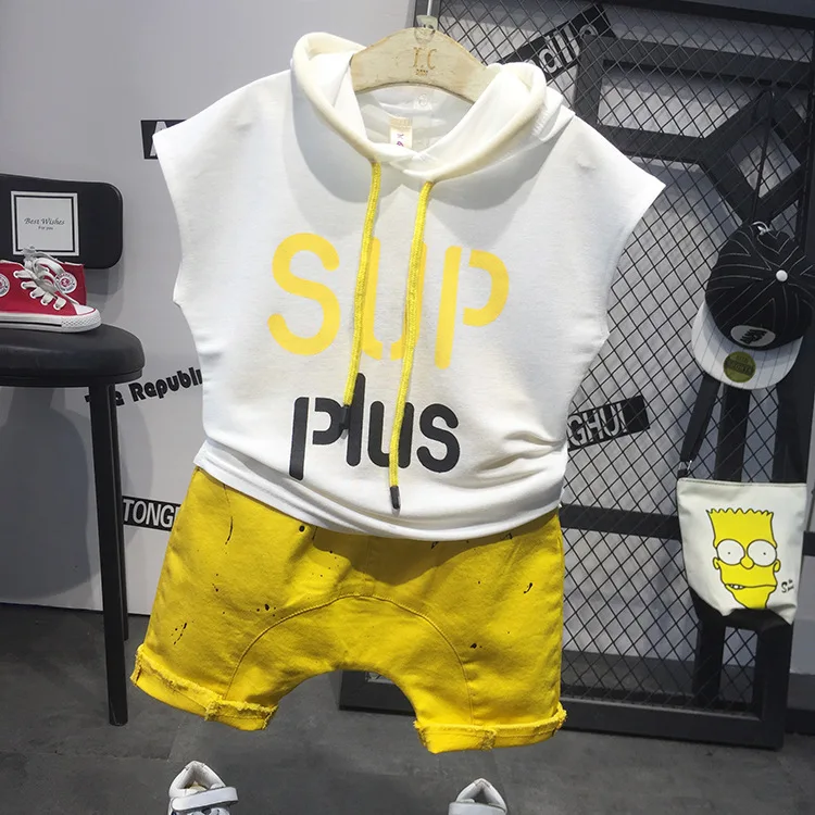 В 2020 году летний повседневный костюм с капюшоном для мальчика из 2 предметов