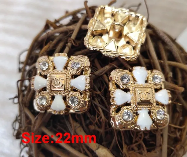 NO18 Size 22mm white Новинка 10 шт. высококачественная металлическая куртка в форме сердца с капельным маслом и пуговицами аксессуары пальто свитер рубашка кнопка 18 мм - Цвет: NO18 Size 22mm white